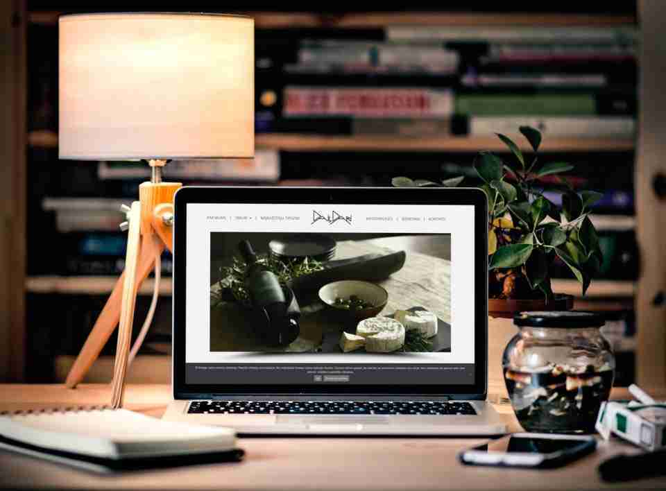 Daildari - Kokapstrādes darbnīca mājaslapas izstrādes projekts Latvijā